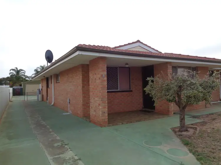 241A Fifth Street, Wonthella WA 6530