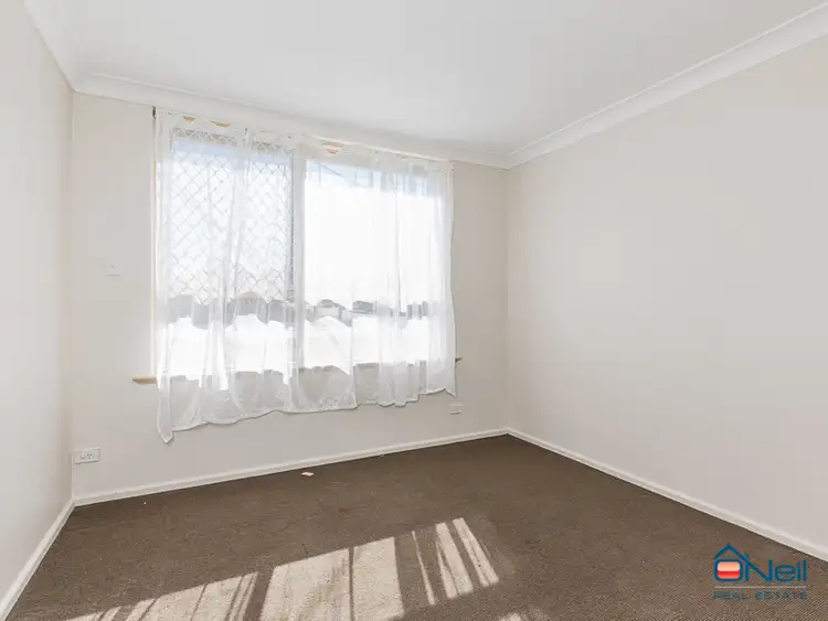 Fifth view of Homely house listing, 28 Amanda Drive, Camillo WA 6111
