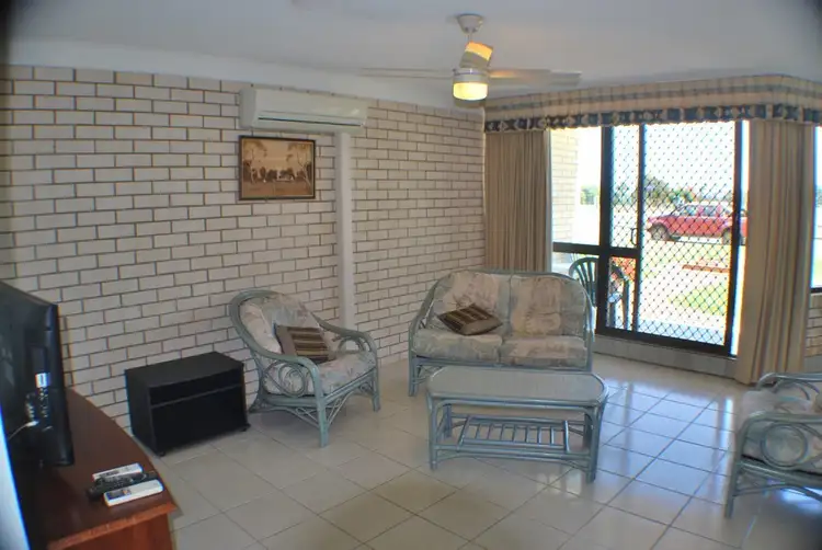 Third view of Homely house listing, 3 92 SCENIC HIGHWAY, Lammermoor QLD 4703