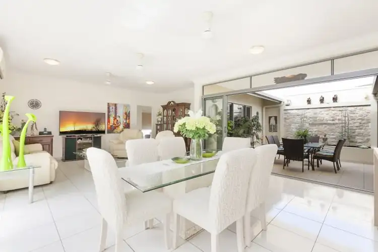 Sixth view of Homely unit listing, 2/11 Hedley Place, Durack NT 830