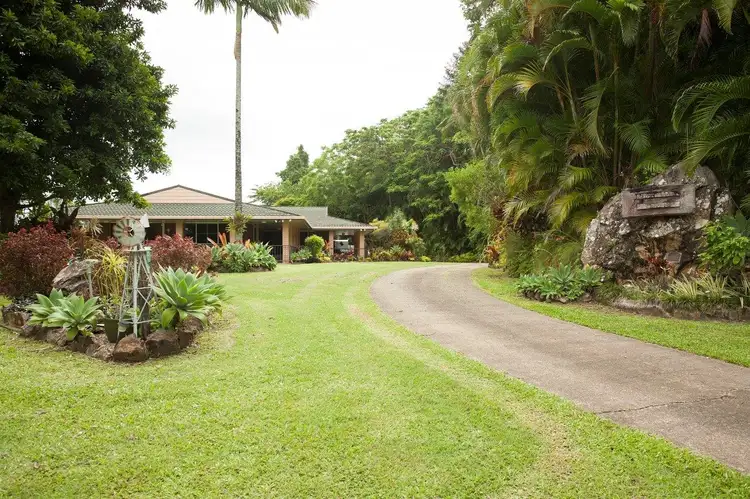 11 Sugarloaf Road, Sugarloaf QLD 4800