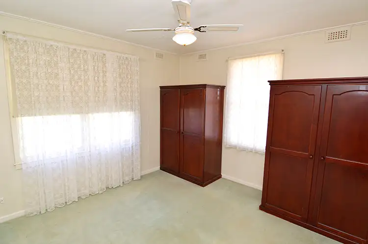 Sixth view of Homely house listing, 15 Dumosa Street, Red Cliffs VIC 3496