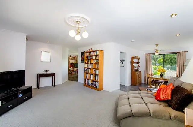 Third view of Homely house listing, 6 Birdwood Avenue, Mount Gambier SA 5290