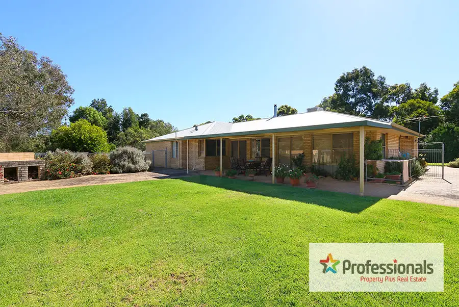 Main view of Homely house listing, 136 Masters Rd, Darling Downs WA 6122