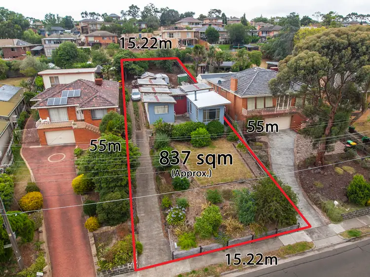 143 Mascoma Street, Strathmore VIC 3041
