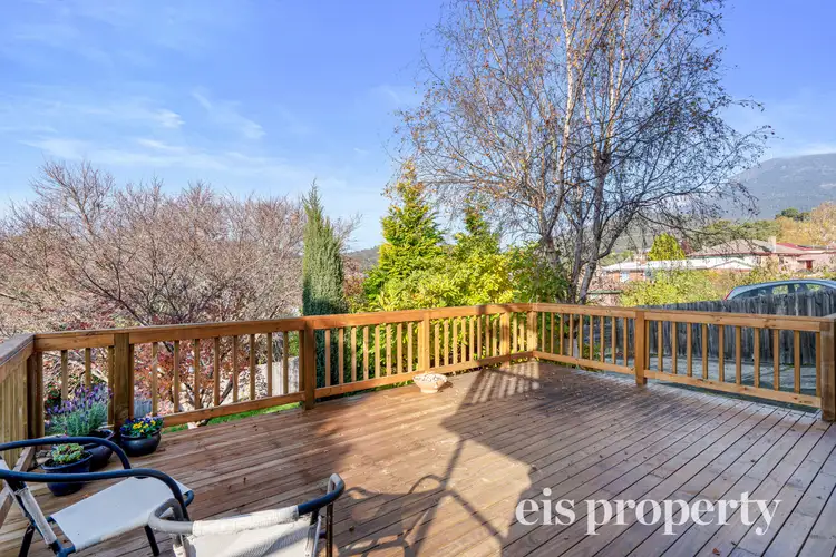 2/6 Stratton Avenue, Lenah Valley TAS 7008