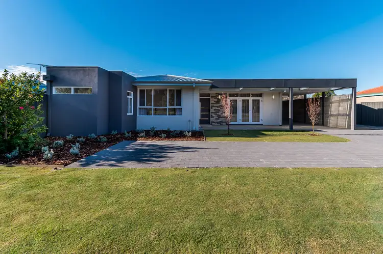 34 Rothbury Road, Embleton WA 6062
