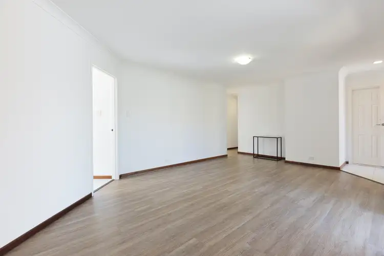 Fifth view of Homely house listing, 2/37 Bombard Street, Mount Pleasant WA 6153