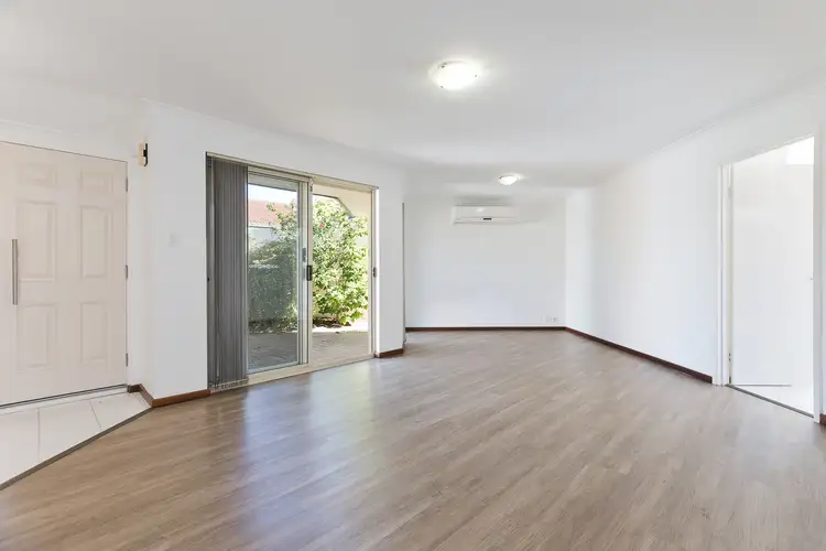Sixth view of Homely house listing, 2/37 Bombard Street, Mount Pleasant WA 6153