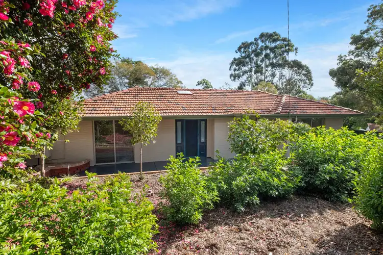 3 Herald Close, Kalamunda WA 6076
