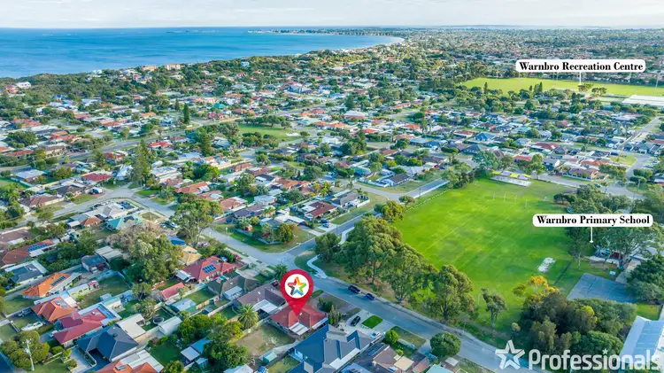 Second view of Homely house listing, 20 Salcombe Way, Warnbro WA 6169
