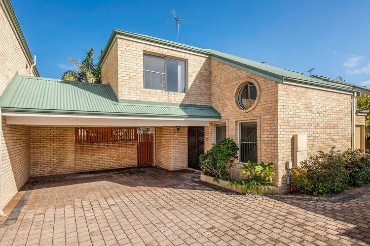 2/38 Second Avenue, Kensington WA 6151