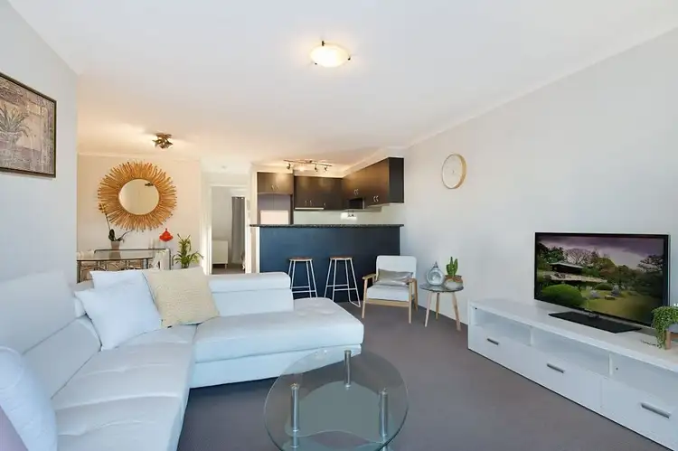 Third view of Homely house listing, 2/3 Ocean Street, Mermaid Beach QLD 4218