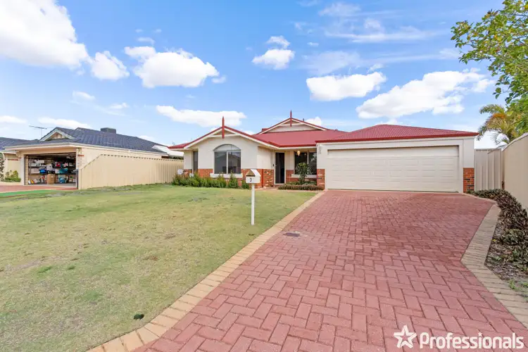 3 Lowis Way, Canning Vale WA 6155