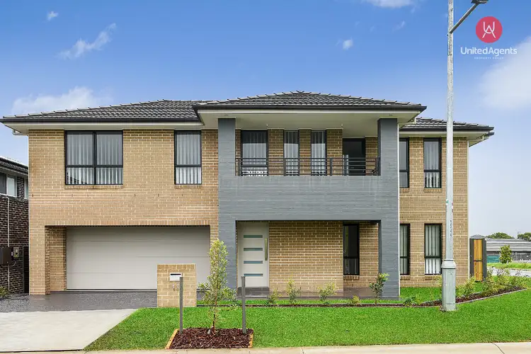 11 Dunstan Street, Oran Park NSW 2570