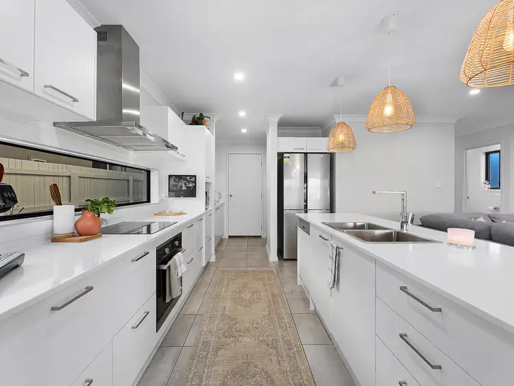 Fifth view of Homely house listing, 28 Frankland Street, South Ripley QLD 4306
