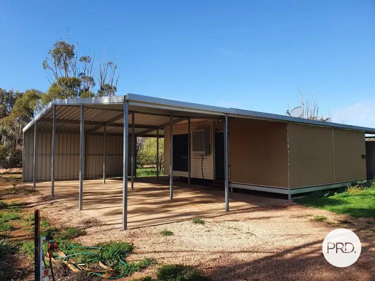 14 Delahoy Road, Meringur VIC 3496