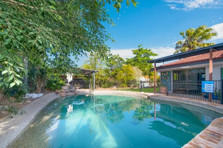 25 Jefferson Crescent, Kirwan QLD 4817