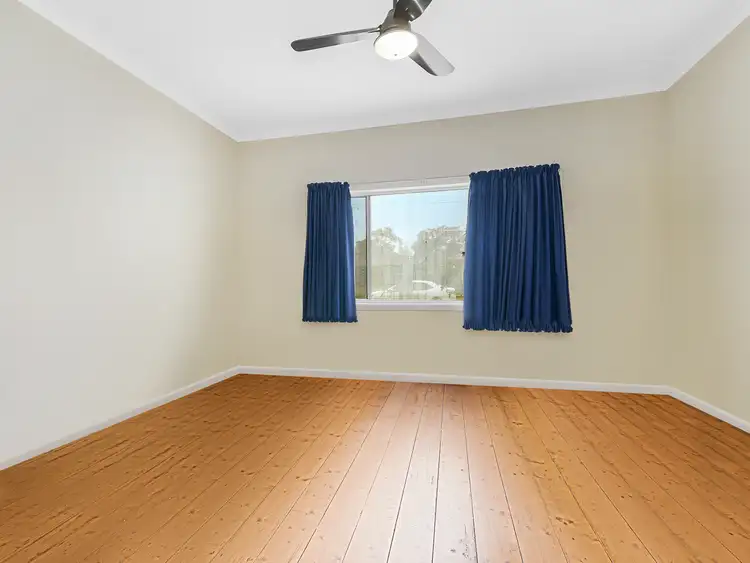 Fourth view of Homely house listing, 19 Damian Court, Cranbourne VIC 3977