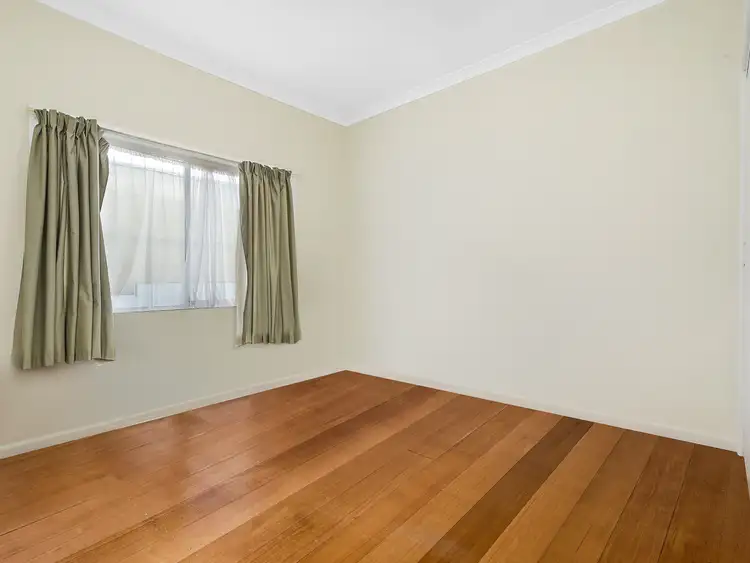 Fifth view of Homely house listing, 19 Damian Court, Cranbourne VIC 3977