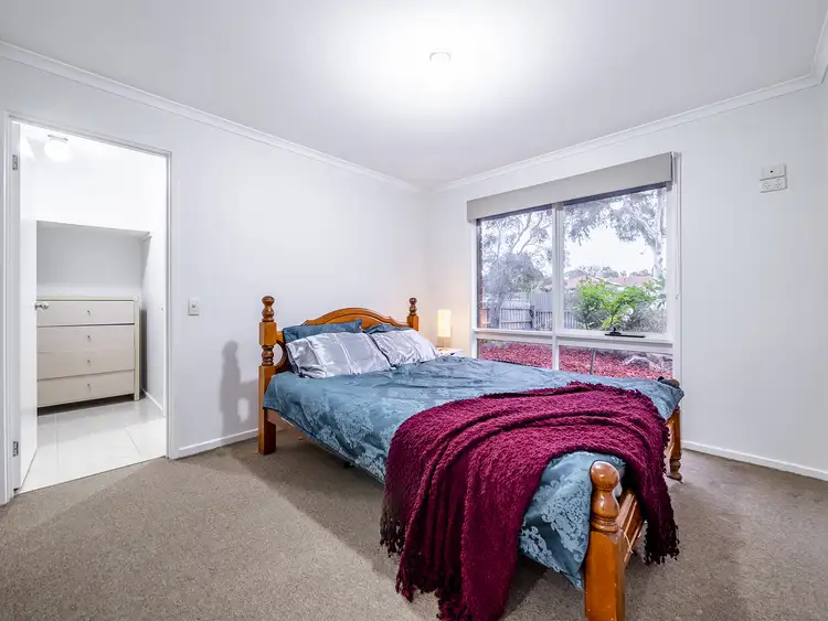 Second view of Homely unit listing, 140 Endeavour Drive, Cranbourne North VIC 3977