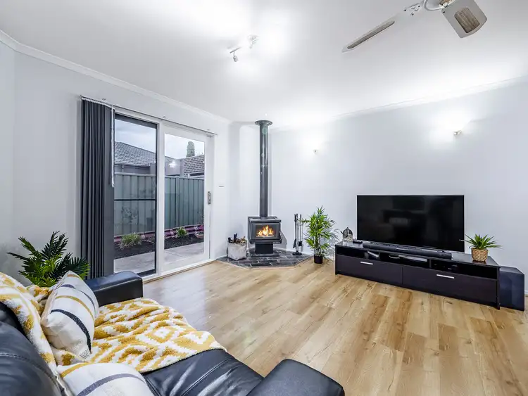 Seventh view of Homely unit listing, 140 Endeavour Drive, Cranbourne North VIC 3977