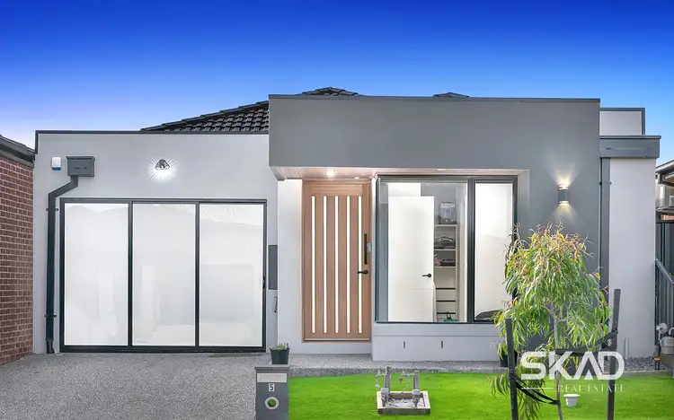 Main view of Homely house listing, 5 Rialto Circuit, Craigieburn VIC 3064