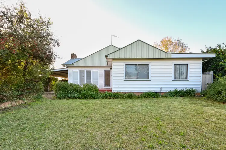 Main view of Homely townhouse listing, 1a Hudson Street, Griffith NSW 2680