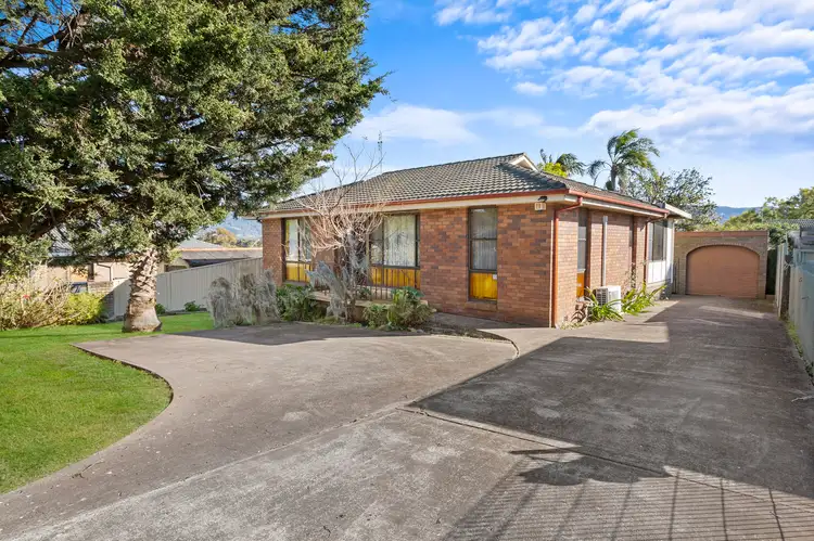 22 Galong crescent, Koonawarra NSW 2530