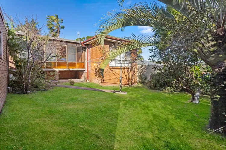 Seventh view of Homely house listing, 22 Galong crescent, Koonawarra NSW 2530