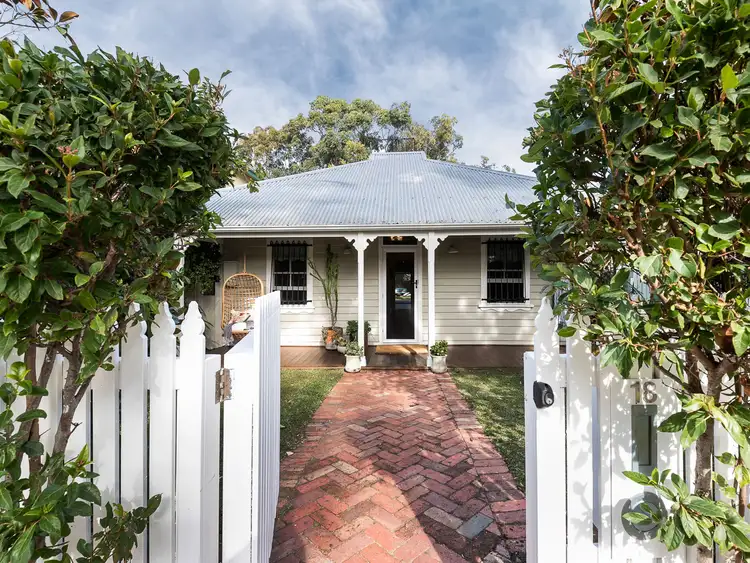 18 Winifred Street, Mosman Park WA 6012