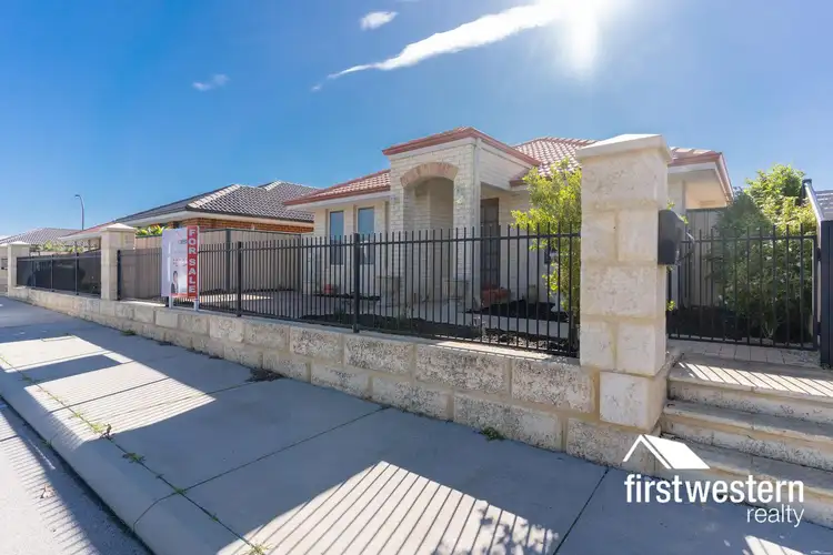 18 Dorrigo Bend, Yanchep WA 6035