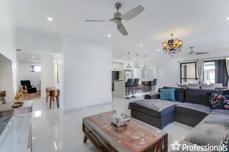 Seventh view of Homely house listing, 2 Willowdale Promenade, Piara Waters WA 6112