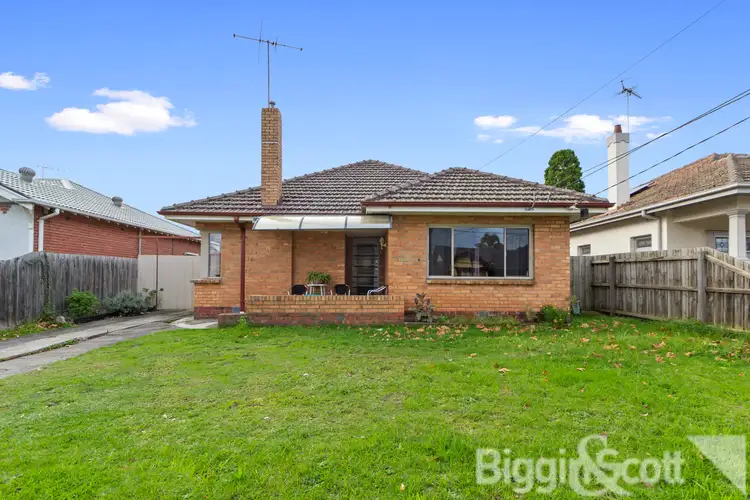15 Euston Road, Hughesdale VIC 3166
