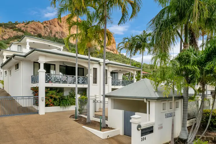 2/304 Stanley Street, North Ward QLD 4810