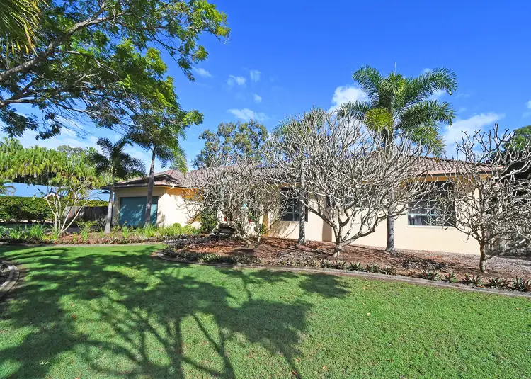 12 Palmwood Drive, Dundowran Beach QLD 4655