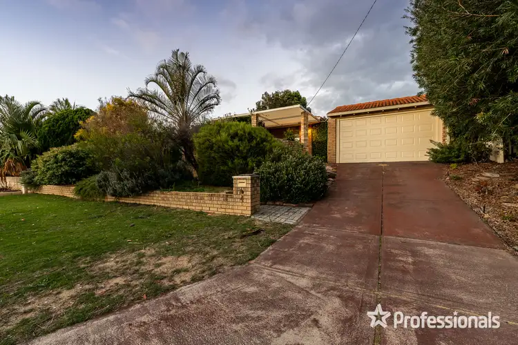 Second view of Homely house listing, 4 Lupin Court, Hocking WA 6065