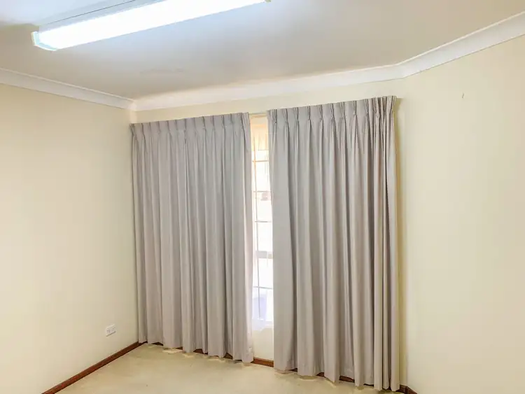 Seventh view of Homely unit listing, 8/13 Paris Road, Australind WA 6233