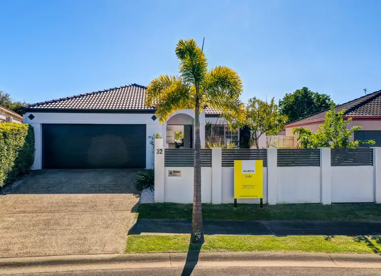 32 Nardoo Street, Robina QLD 4226