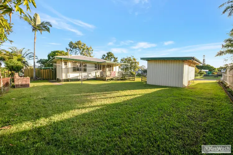 Fifth view of Homely semi-detached listing, 249 ELPHINSTONE STREET, Koongal QLD 4701