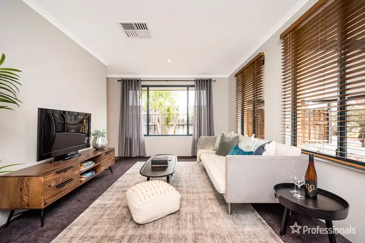 9 Leopold Turn, Ellenbrook WA 6069
