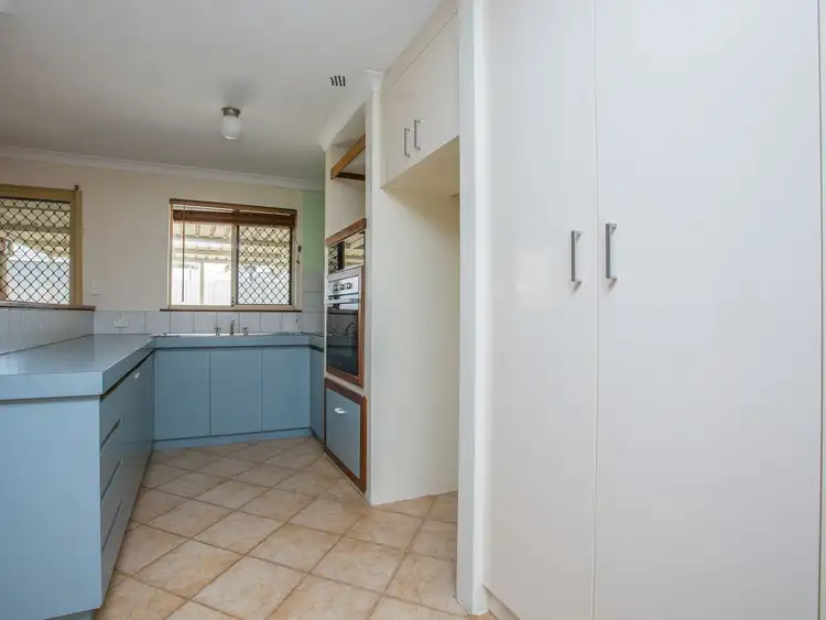 Fifth view of Homely house listing, 11 Pearce Court, Usher WA 6230