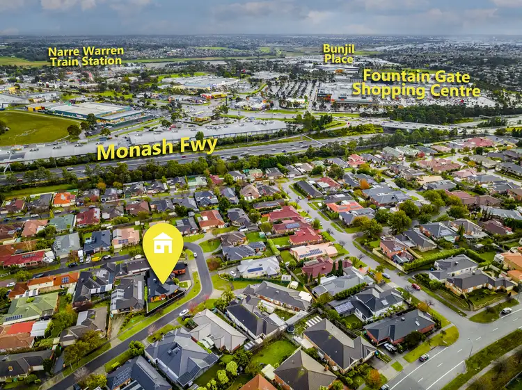 Second view of Homely house listing, 6 Lasiandra Circuit, Narre Warren VIC 3805