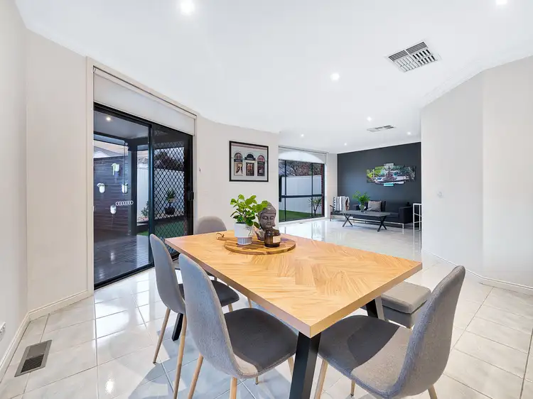 Sixth view of Homely house listing, 6 Lasiandra Circuit, Narre Warren VIC 3805