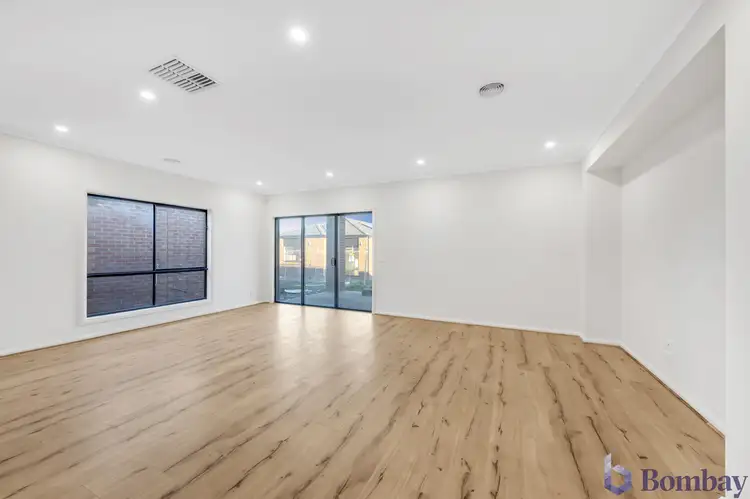 Seventh view of Homely house listing, 41 Scaffidi Way, Wollert VIC 3750