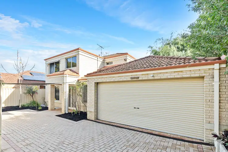 2/203 Coode Street, Como WA 6152
