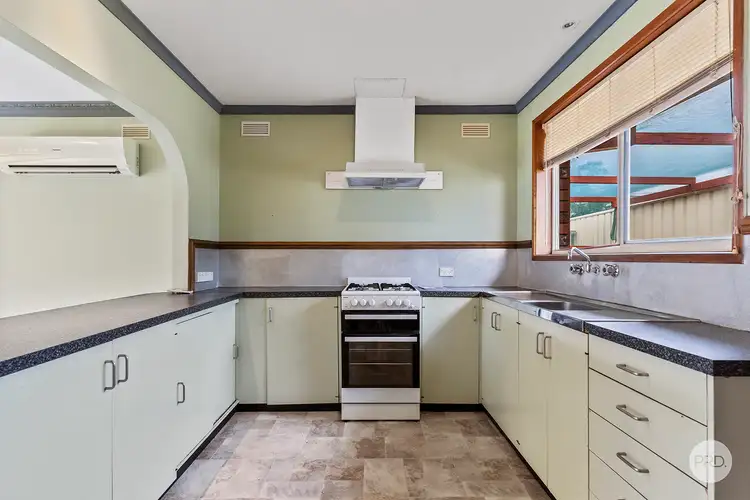 Third view of Homely house listing, 2/13 Graemar Court, Kangaroo Flat VIC 3555