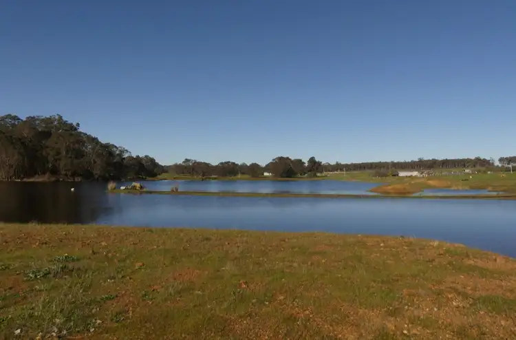 469 Palgarrup Road West, Linfarne WA 6258