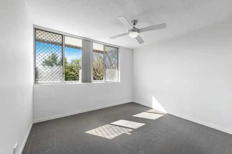 Sixth view of Homely unit listing, 3/12 Stopford Street, Wooloowin QLD 4030