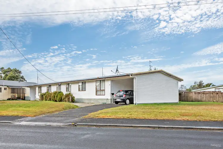 2/2a Robinson Street, Zeehan TAS 7469